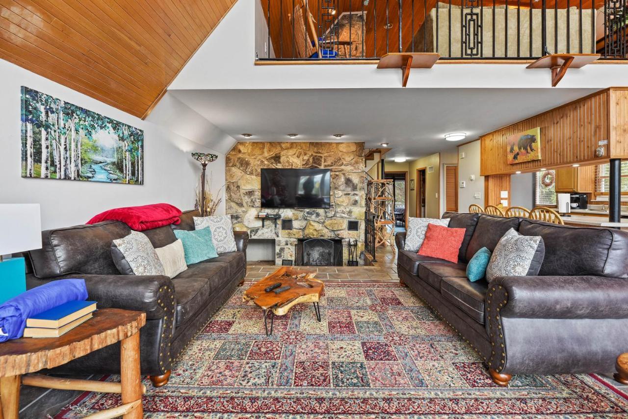 Smokystays Private Pool Chalet Gatlinburg Exterior foto